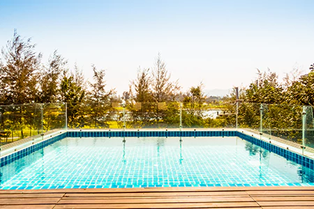 Cost of Glass Pool Fence Repair in Westchester, FL